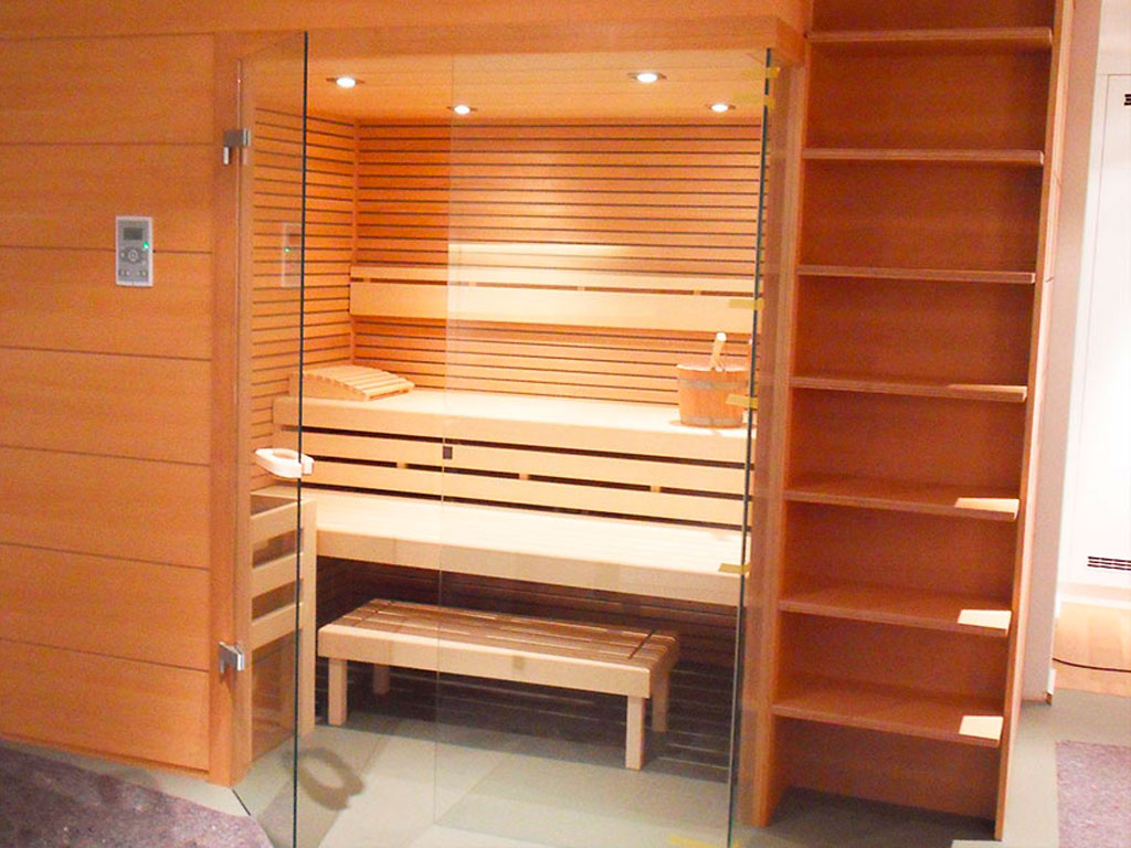 Einbau-Sauna-Doppeltuere_02_web_vorschau_bild